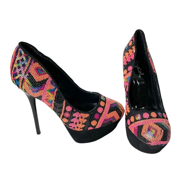 Qupid NWOB Sequin Geometric Platform Stiletto Heel Size 6.5 Pink Orange Black - Picture 1 of 6